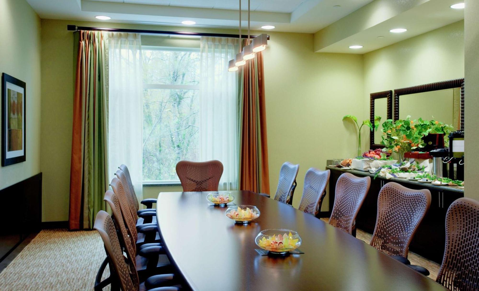 Hilton Garden Inn Seattle/Bothell Dış mekan fotoğraf