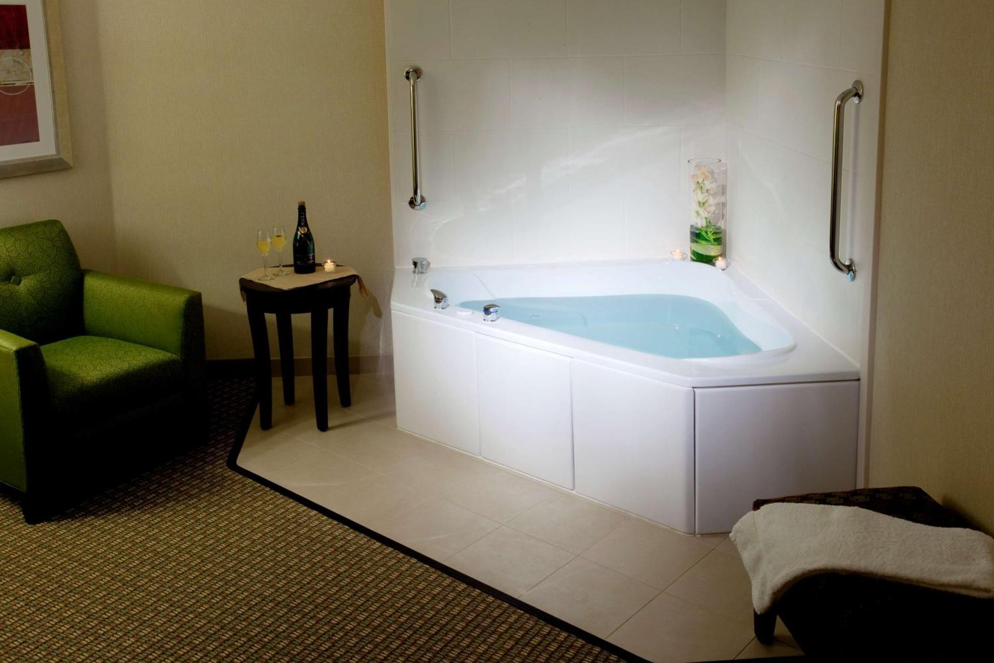 Hilton Garden Inn Seattle/Bothell Dış mekan fotoğraf