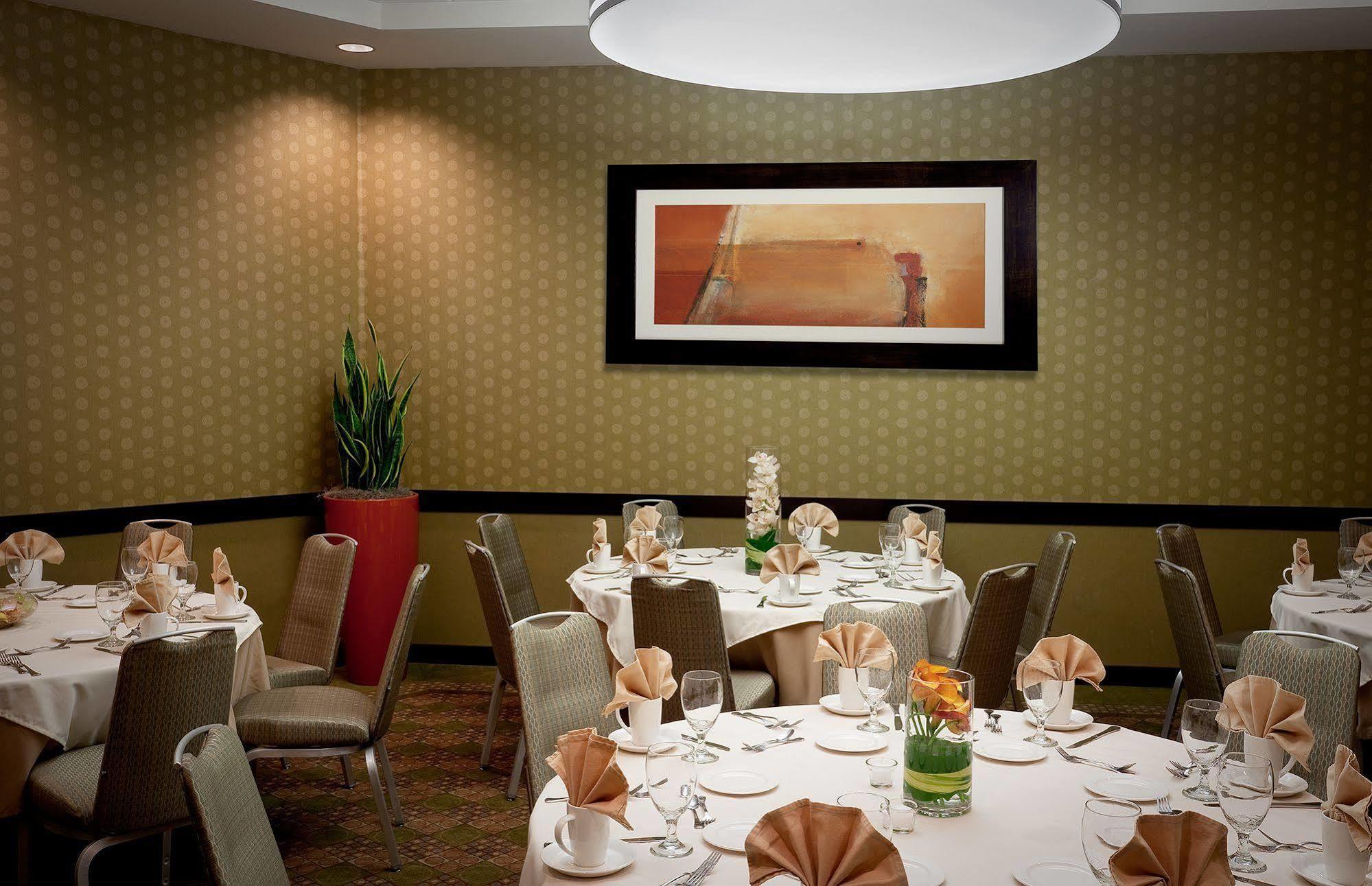 Hilton Garden Inn Seattle/Bothell Restoran fotoğraf